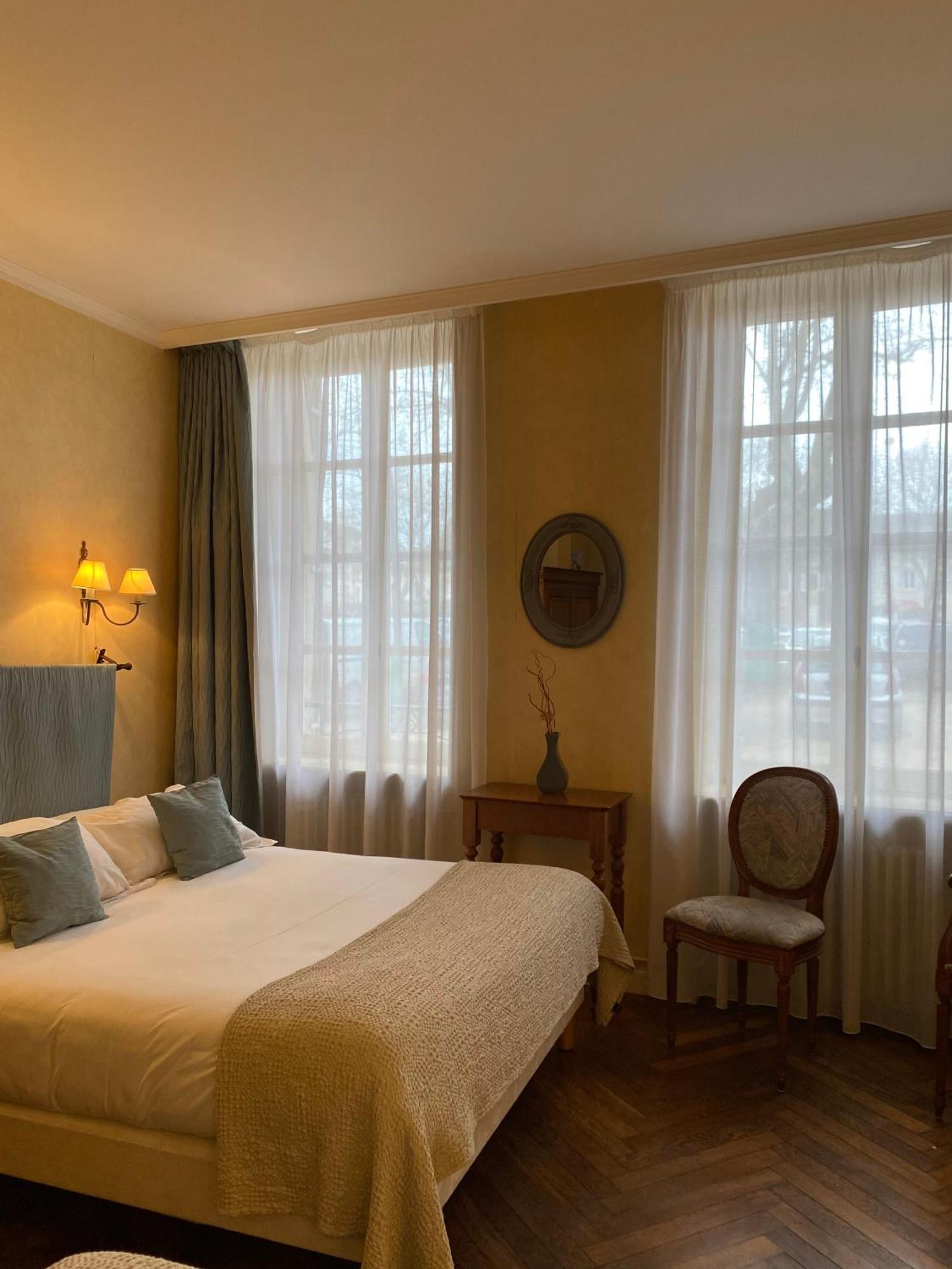 Hotel De La Paix, Beaune Beaune  Eksteriør billede