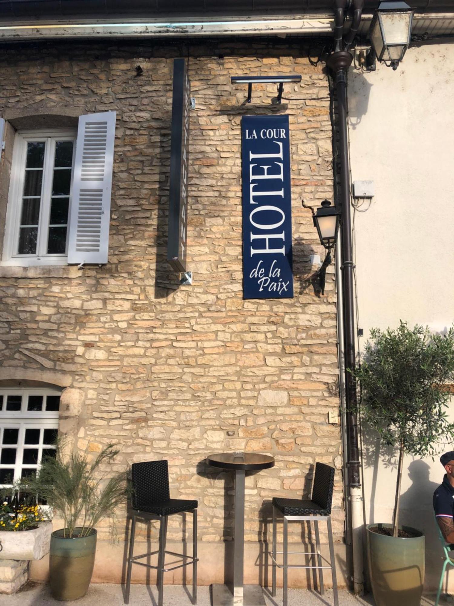 Hotel De La Paix, Beaune Beaune  Eksteriør billede